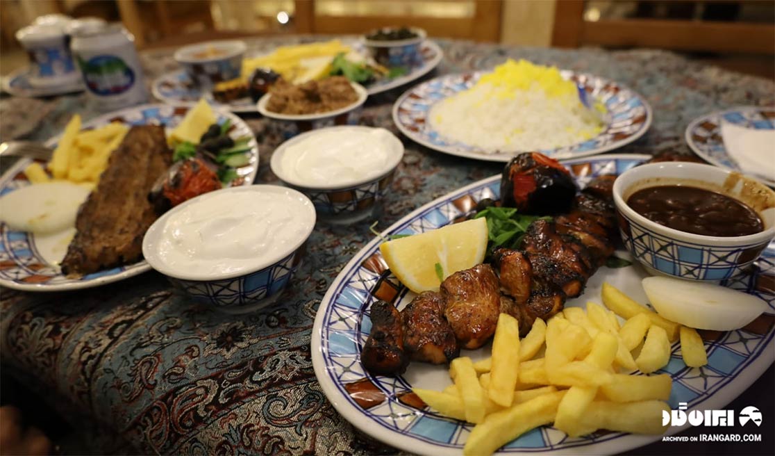 رستوران سنتی در شیراز